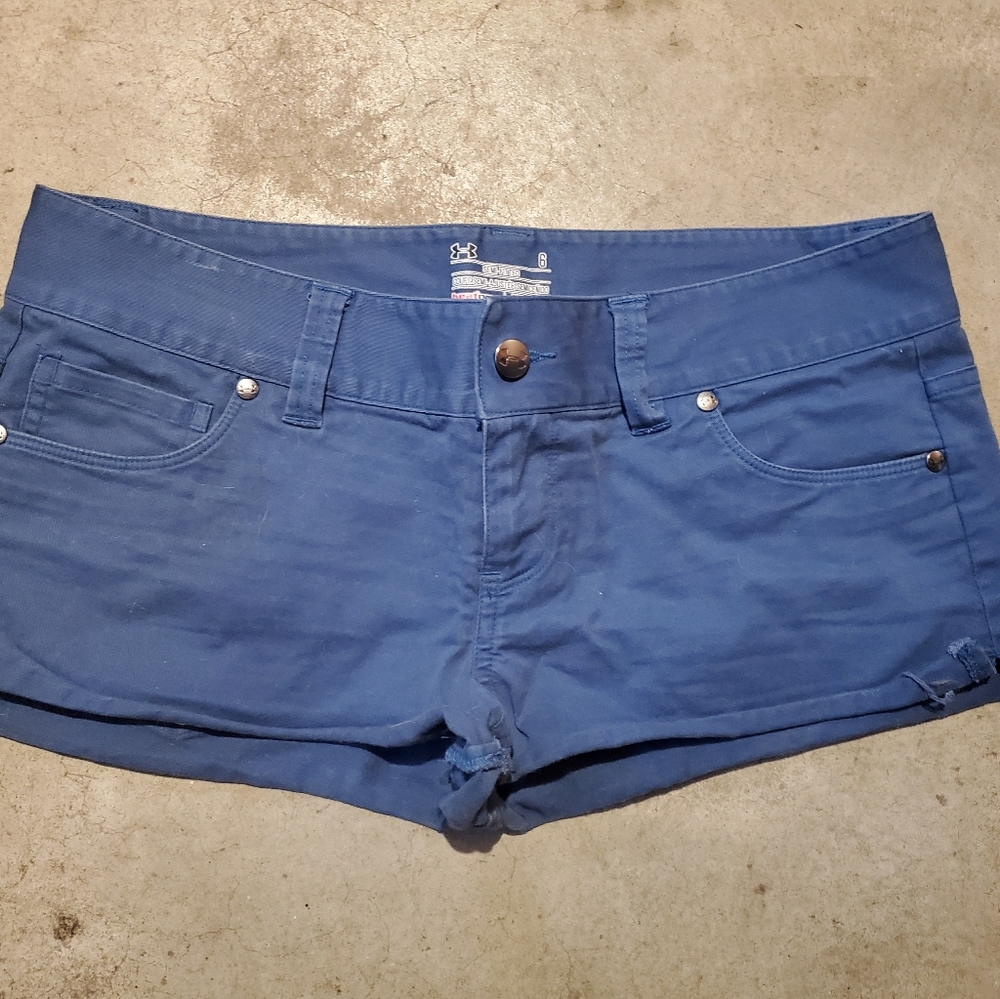 Under Armour Womens Semi-Fitted Blue Cotton Blend Stretch Shorts Size‎ 6 - Picture 1 of 2